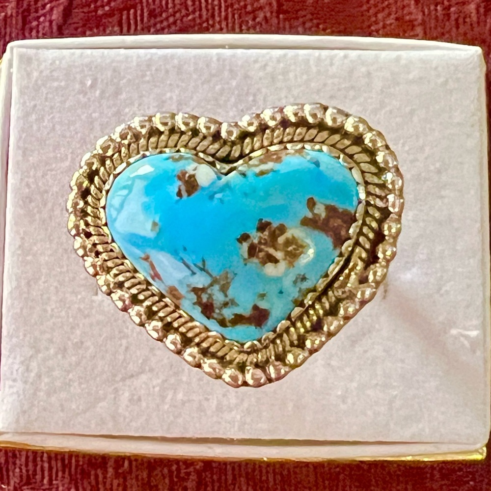Kingman Turquoise Heart Ring With Copper In Sterling Silver. Large Stone.